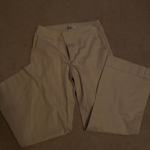 Cream and pink pinstripe Banana Republic Pants sz8